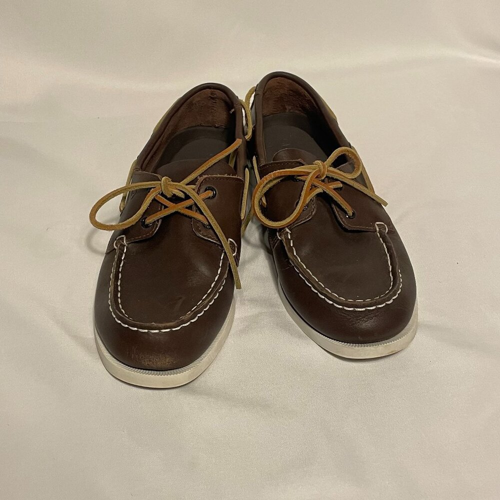 Women's Authentic Original™ 2-Eye Boat Shoe, Brown Leather with White Sole 7.5